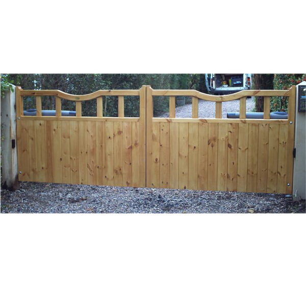 Derbyshire Wooden Driveway Gates